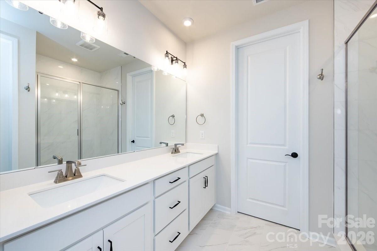 3009 Circles End Charlotte NC 28226