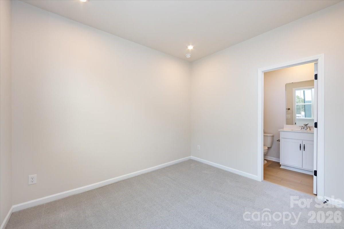 3009 Circles End Charlotte NC 28226