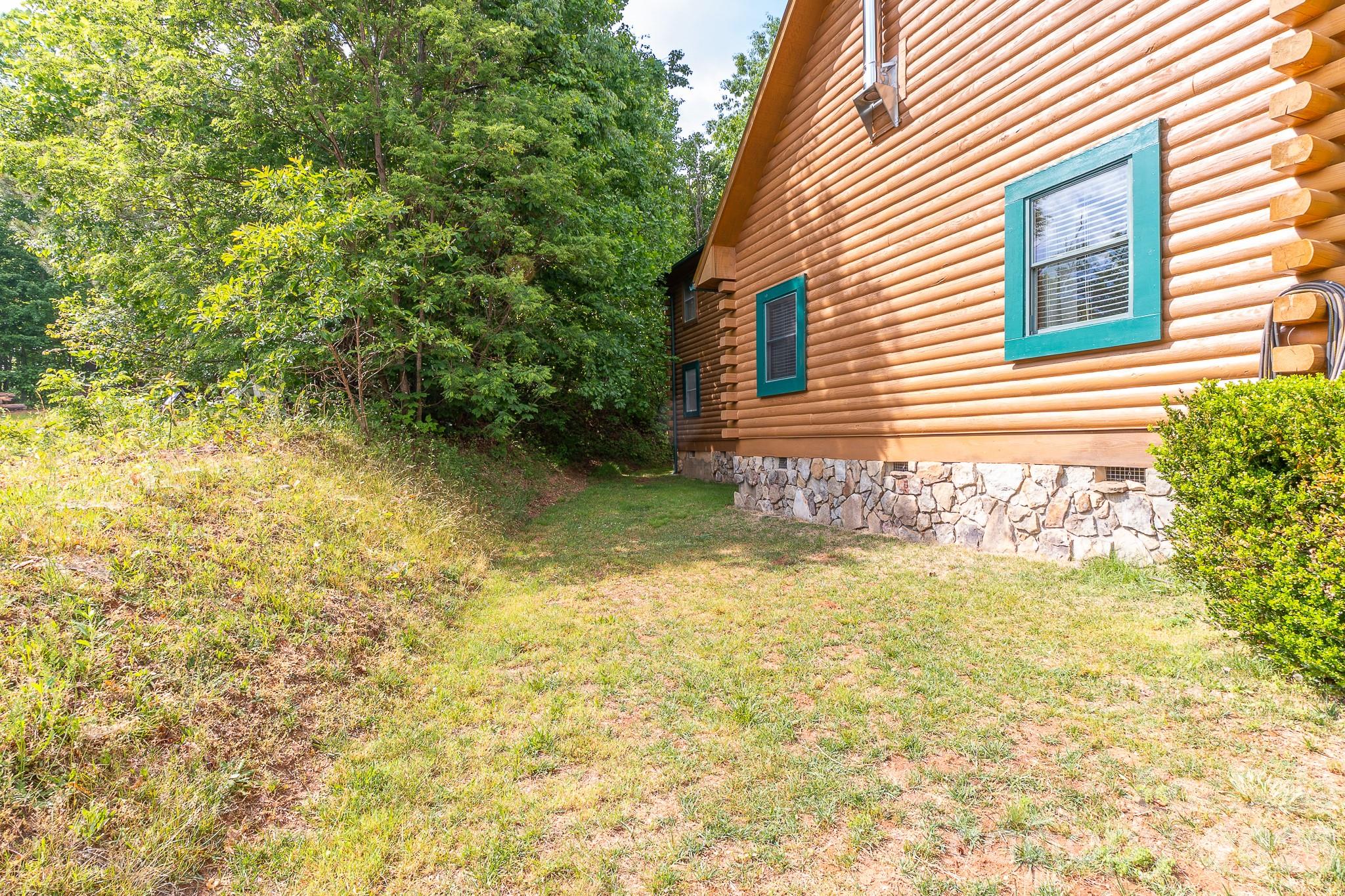 451 Rustic Ridge Drive Canton NC 28716