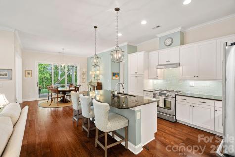 7130 Hanging Rock Court Denver NC 28037