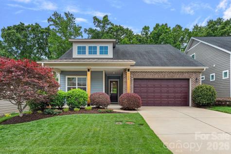 7130 Hanging Rock Court Denver NC 28037