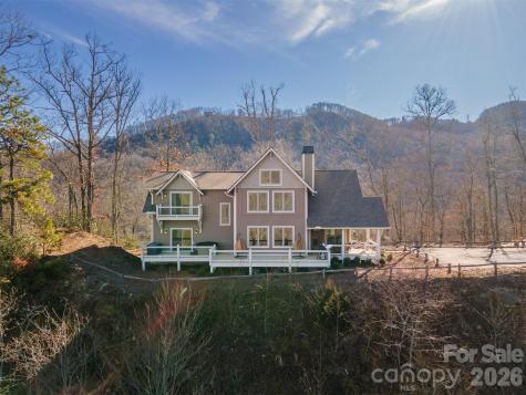 346 Birdymay Drive Tuckasegee NC 28783