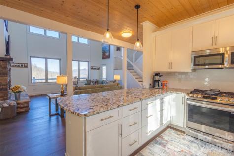 346 Birdymay Drive Tuckasegee NC 28783