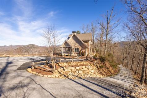 346 Birdymay Drive Tuckasegee NC 28783