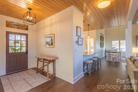 346 Birdymay Drive Tuckasegee NC 28783