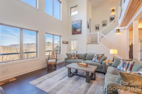 346 Birdymay Drive Tuckasegee NC 28783