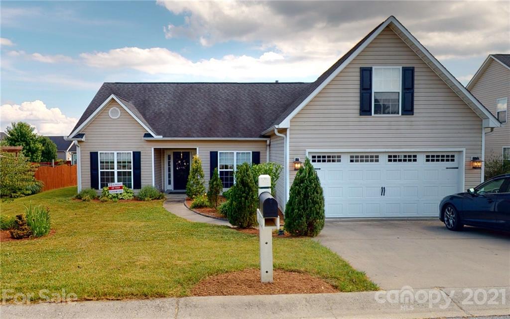 33 Lumber River Road Fletcher NC 28732