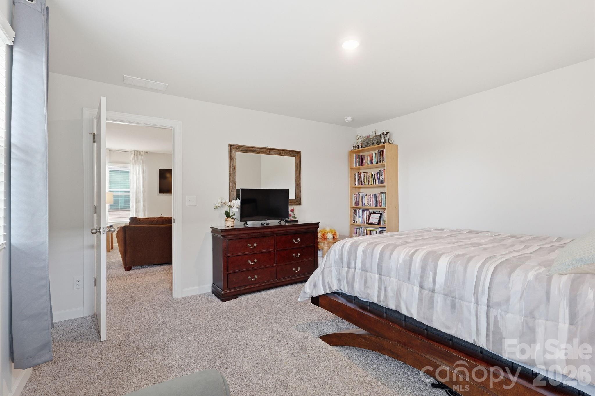 5012 Shadbush Road Charlotte NC 28215