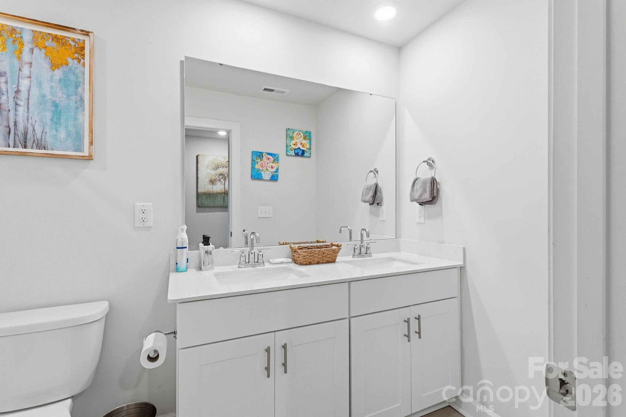5012 Shadbush Road Charlotte NC 28215