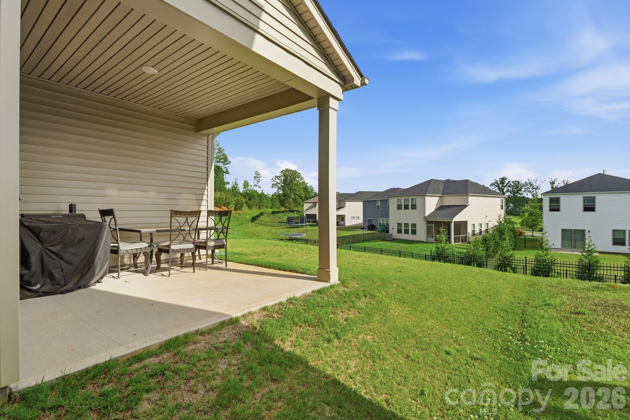 5012 Shadbush Road Charlotte NC 28215