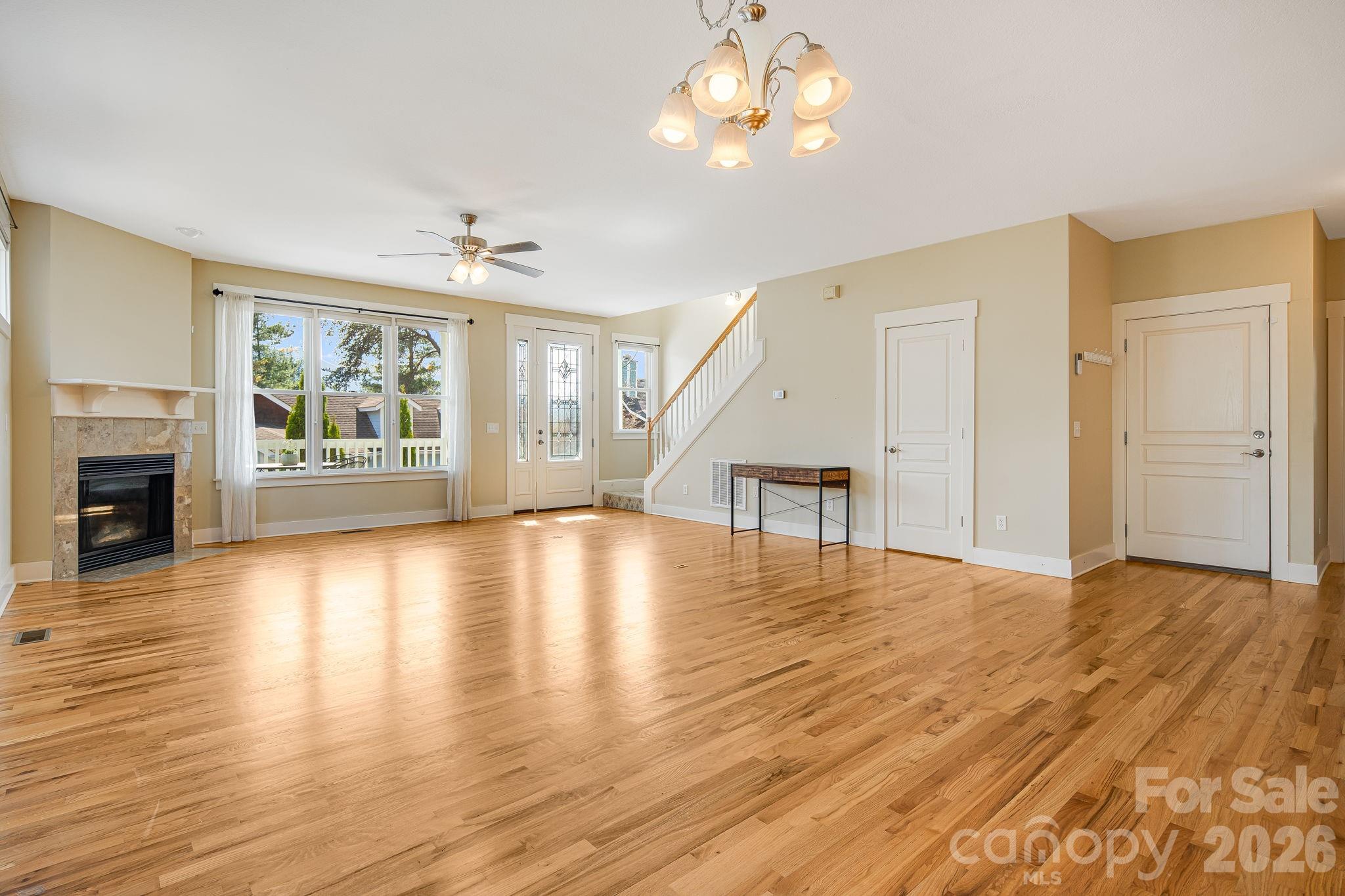 7 Oakhaven Terrace Asheville NC 28803
