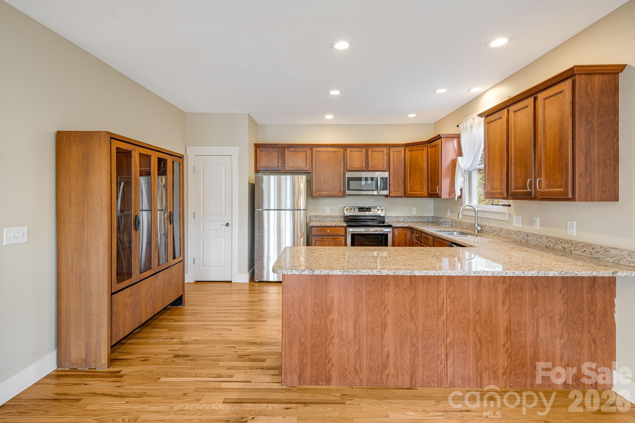 7 Oakhaven Terrace Asheville NC 28803