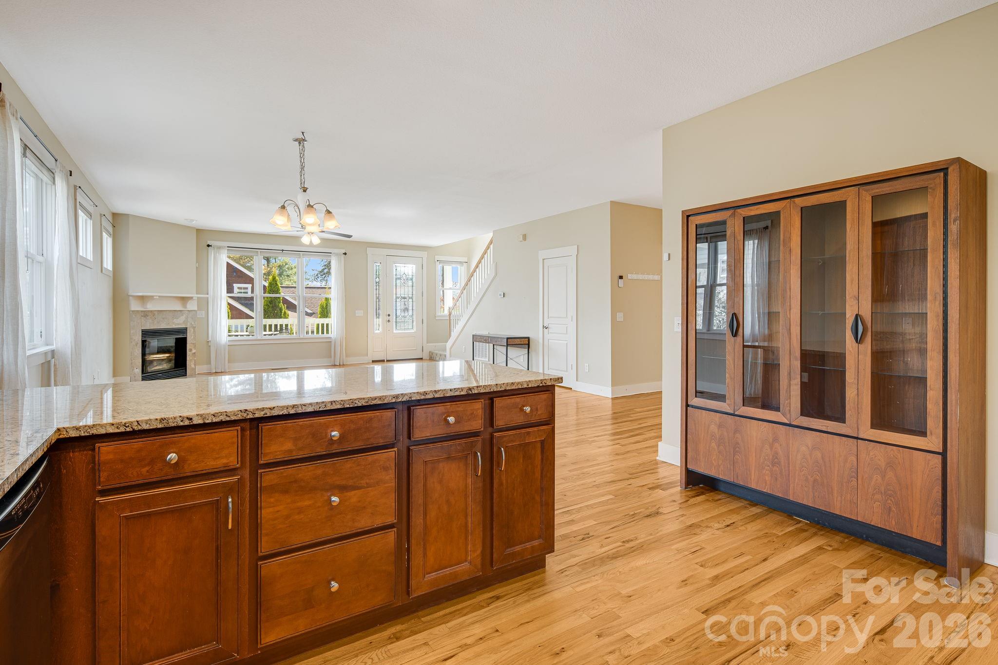 7 Oakhaven Terrace Asheville NC 28803