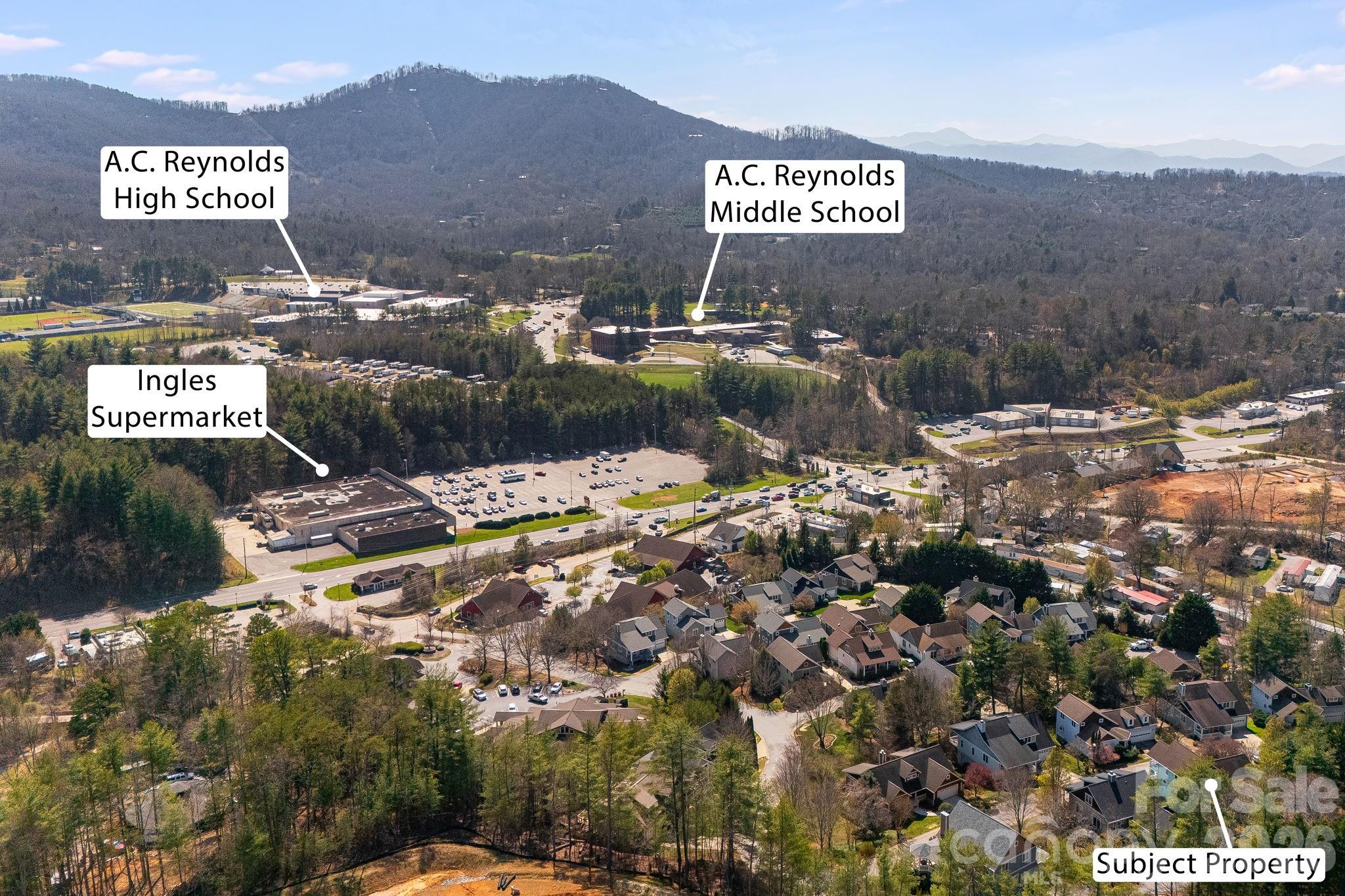 7 Oakhaven Terrace Asheville NC 28803