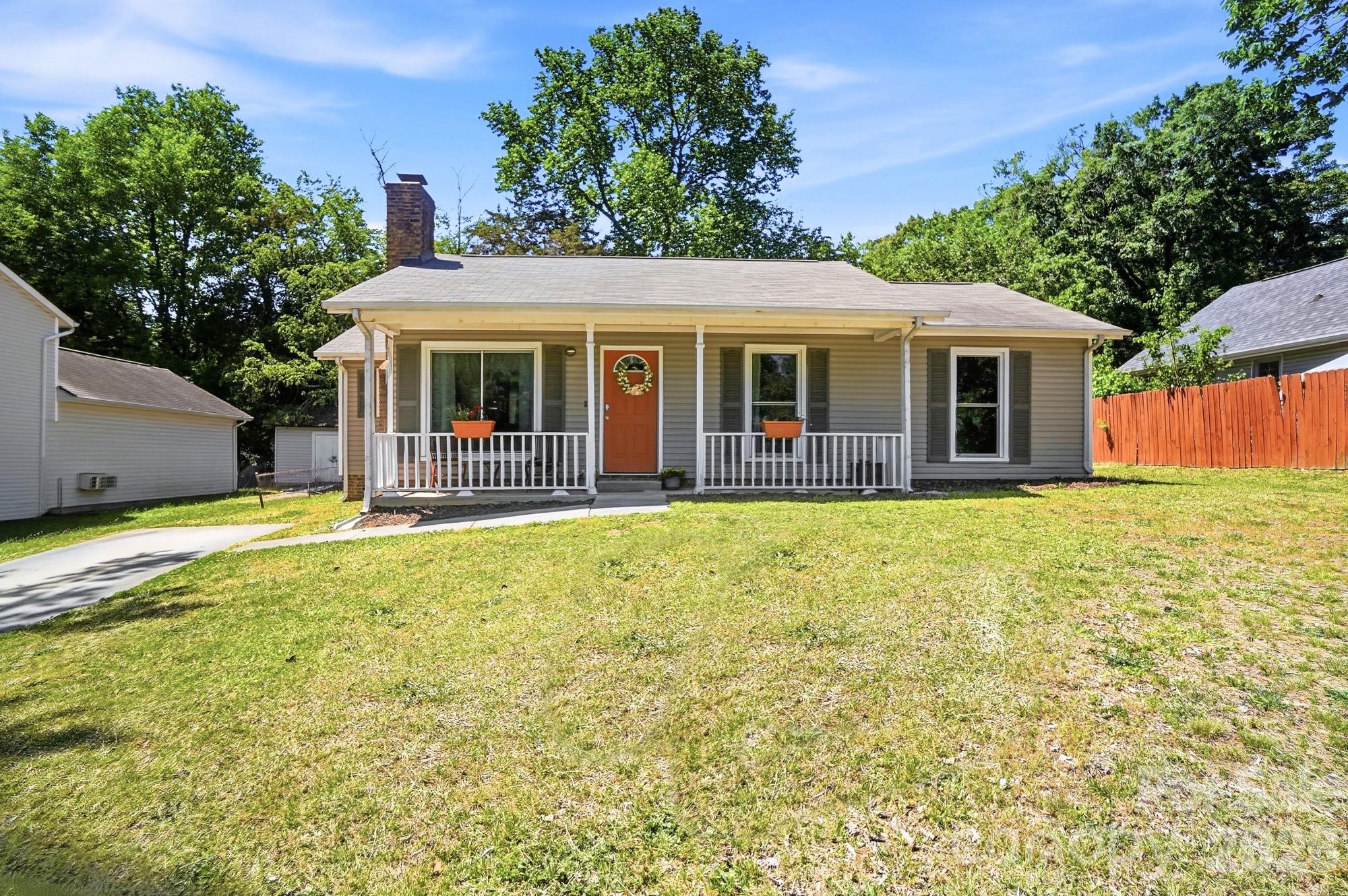 9415 Potpourri Place Charlotte NC 28215