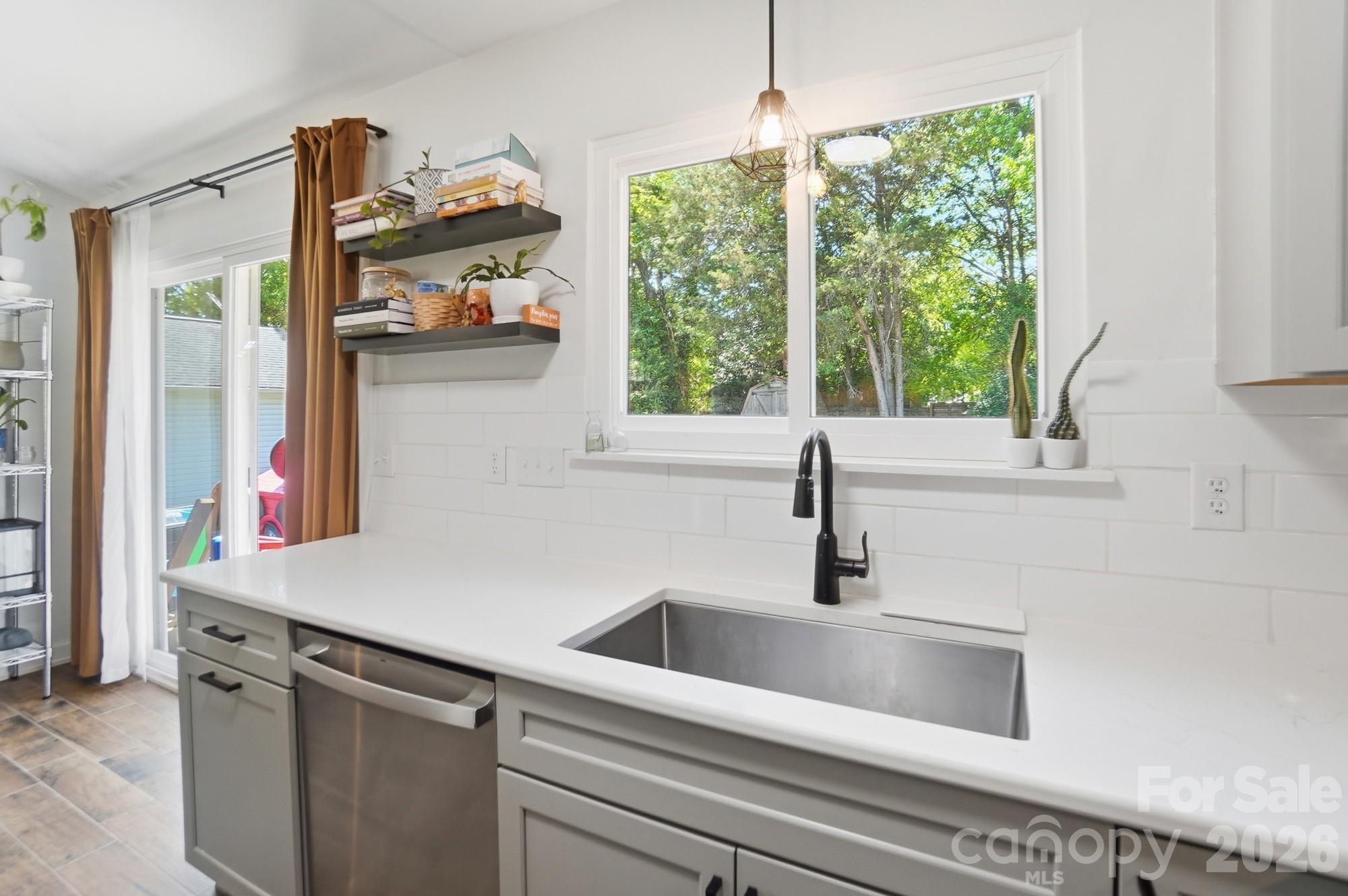9415 Potpourri Place Charlotte NC 28215