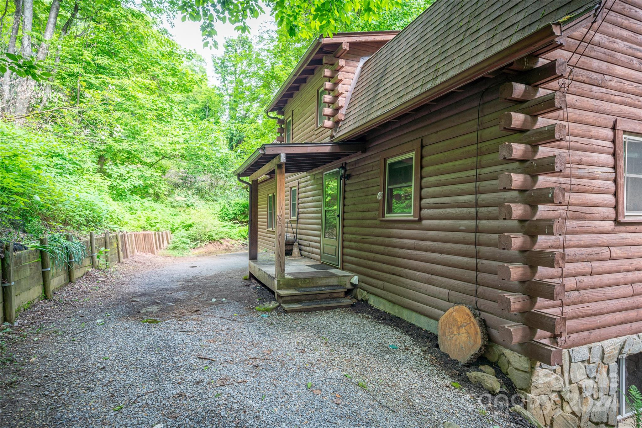 2618 Heath Peak Road Waynesville NC 28785