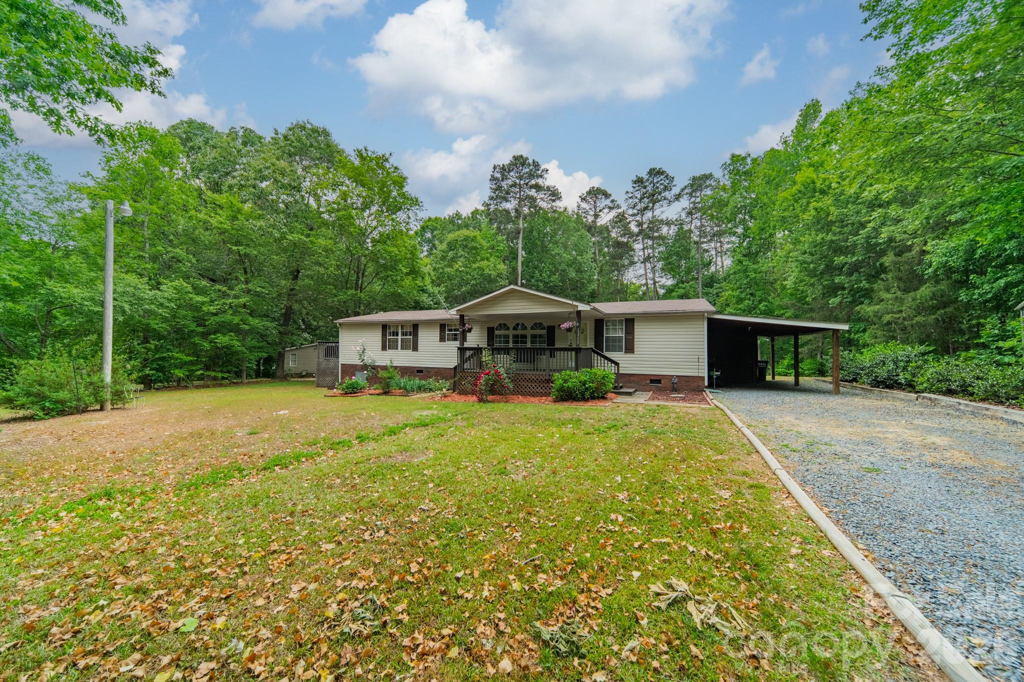 13753 Saint Thomas Drive Stanfield NC 28163