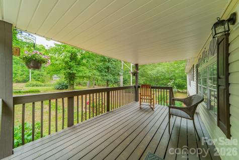13753 Saint Thomas Drive Stanfield NC 28163
