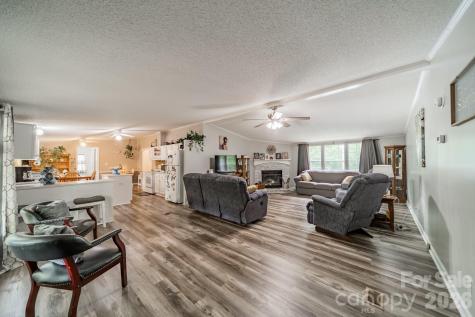 13753 Saint Thomas Drive Stanfield NC 28163