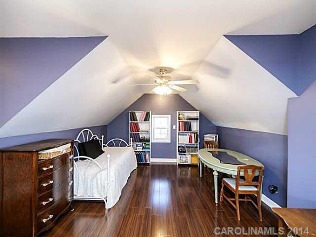 2832 Shady Reach Lane Charlotte NC 28214