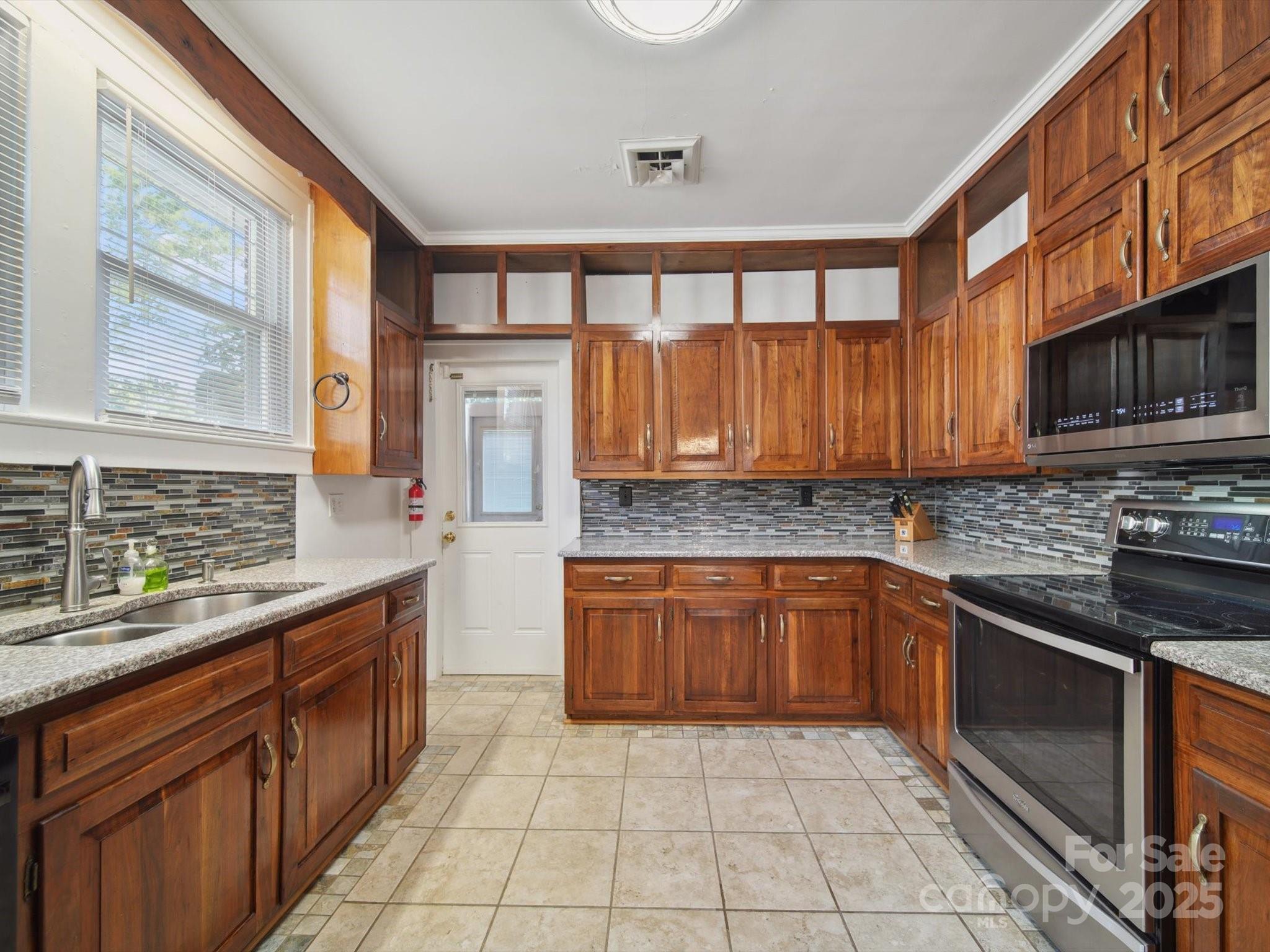 729 Montgomery Avenue Albemarle NC 28001