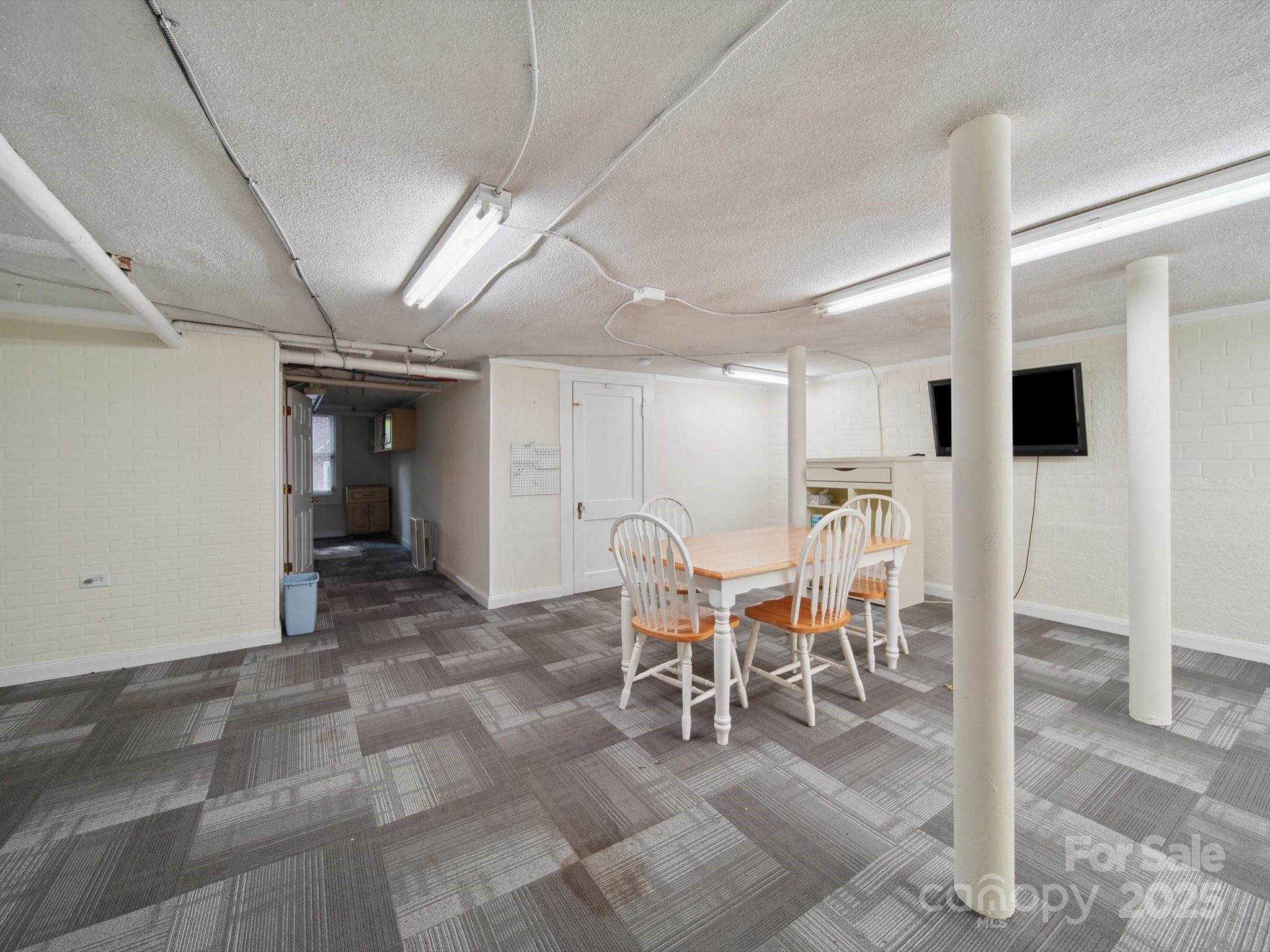 729 Montgomery Avenue Albemarle NC 28001