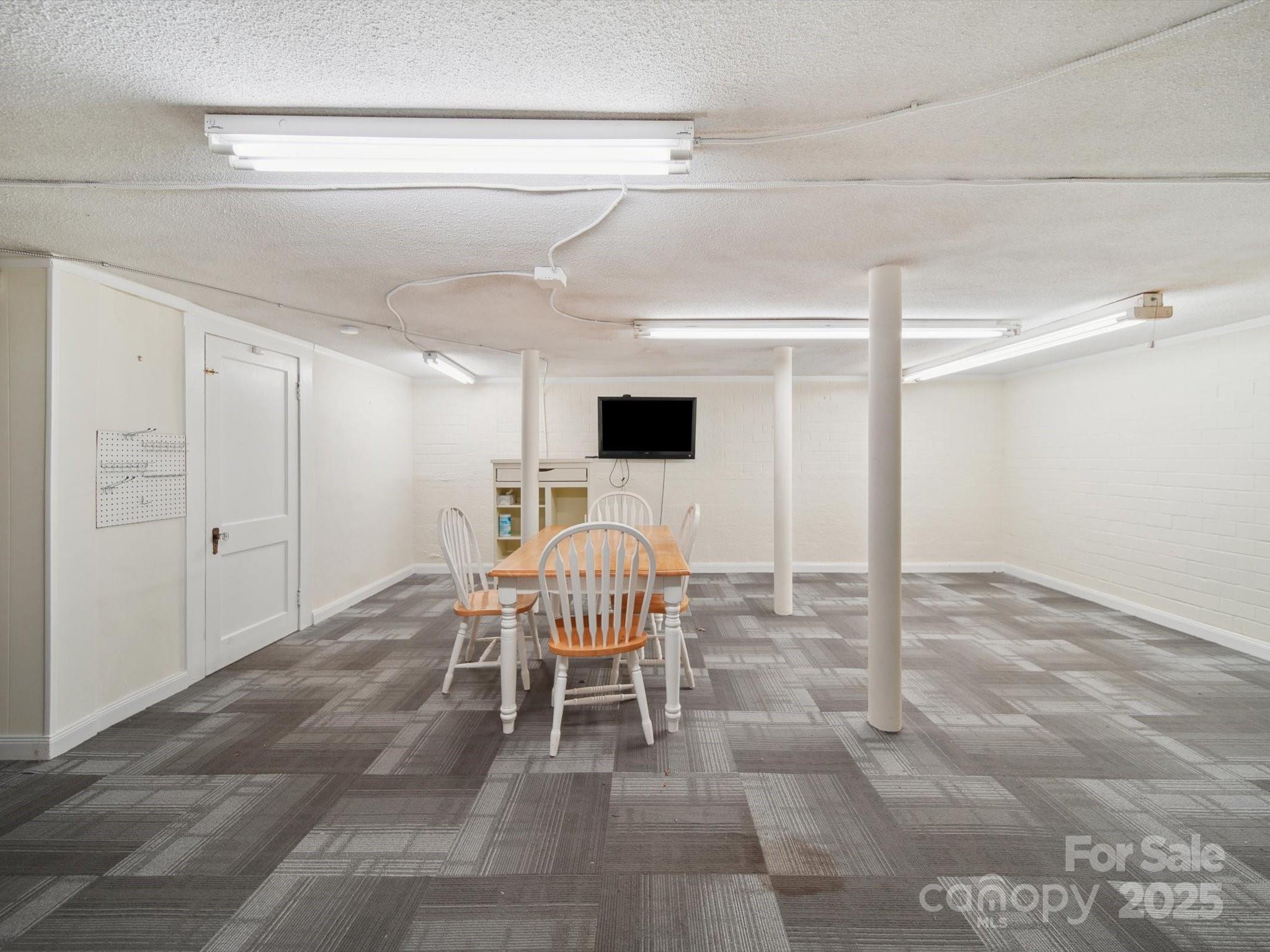 729 Montgomery Avenue Albemarle NC 28001