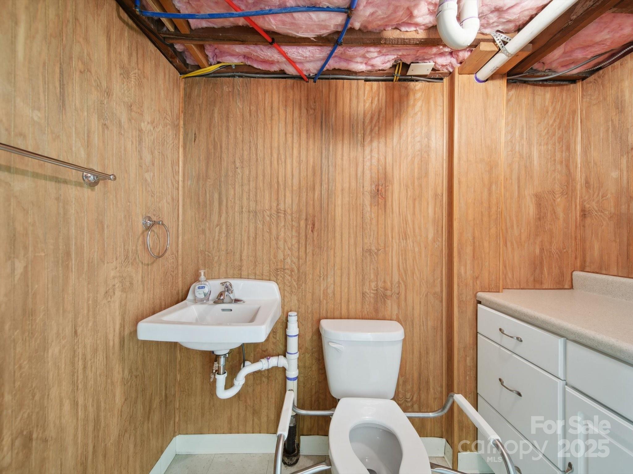 729 Montgomery Avenue Albemarle NC 28001