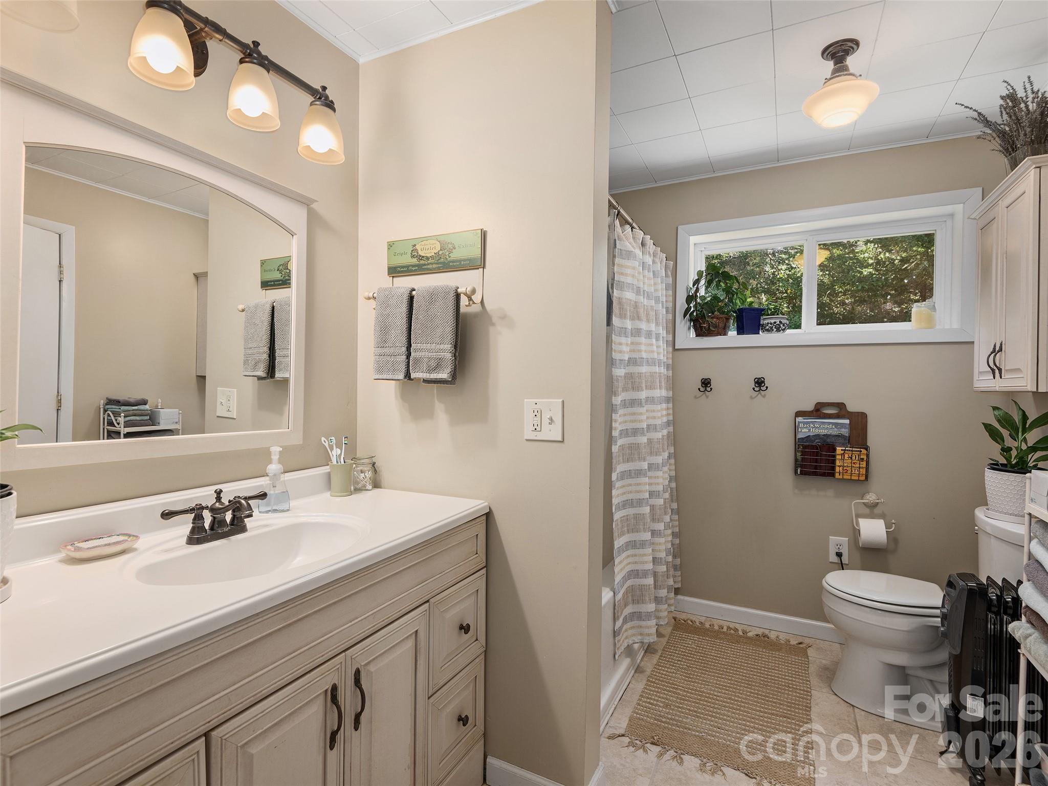 608 Evans Road Canton NC 28716