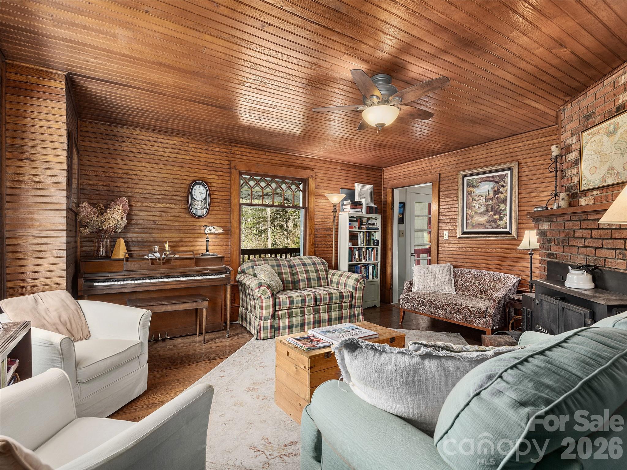 608 Evans Road Canton NC 28716
