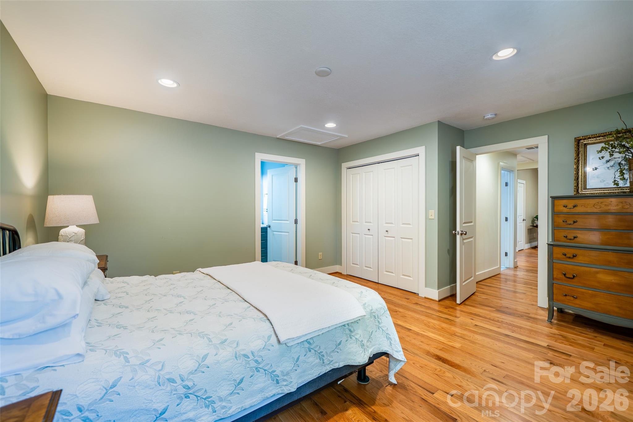 328 Old Greenville Road Zirconia NC 28790