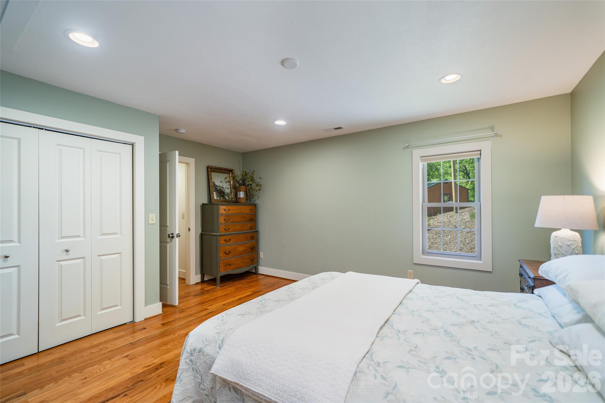 328 Old Greenville Road Zirconia NC 28790