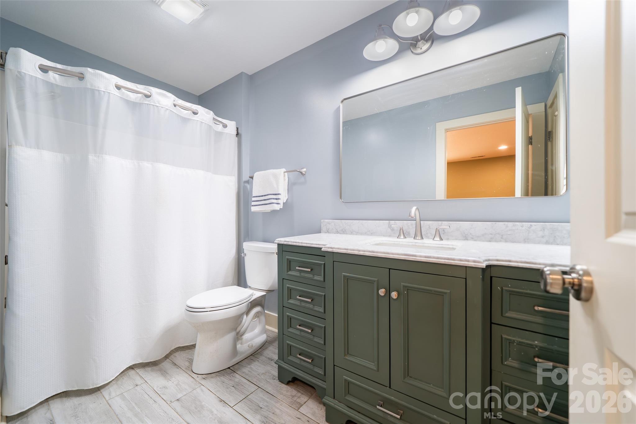 328 Old Greenville Road Zirconia NC 28790