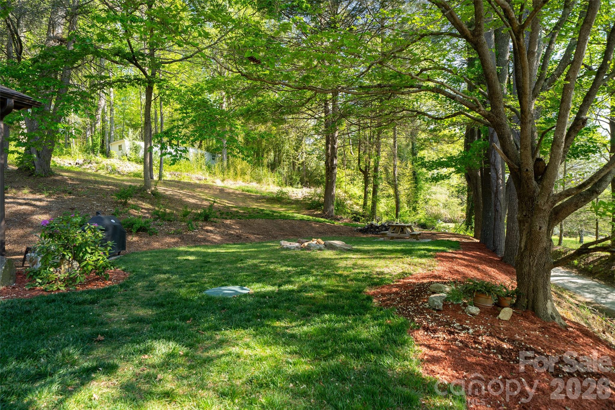 328 Old Greenville Road Zirconia NC 28790