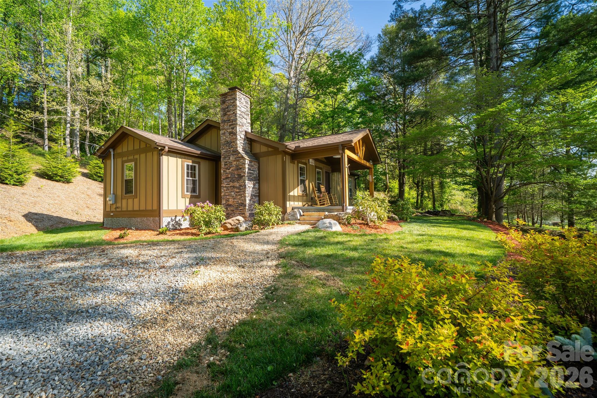 328 Old Greenville Road Zirconia NC 28790
