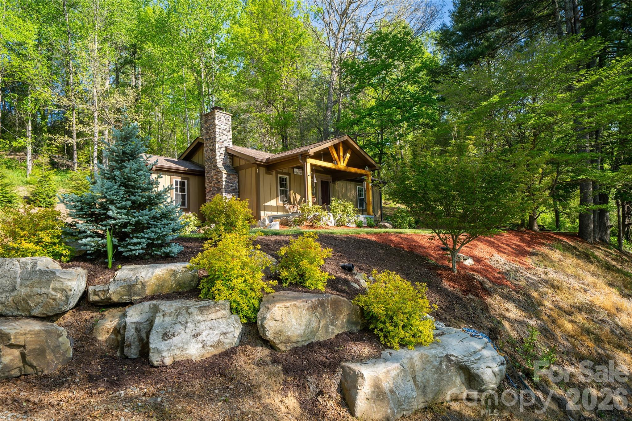 328 Old Greenville Road Zirconia NC 28790