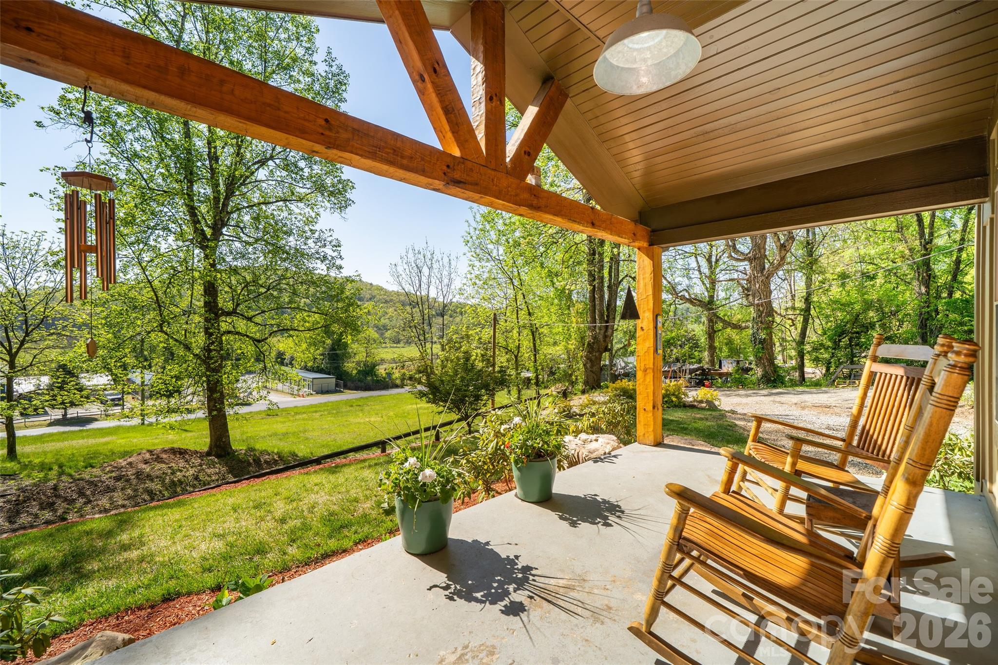 328 Old Greenville Road Zirconia NC 28790