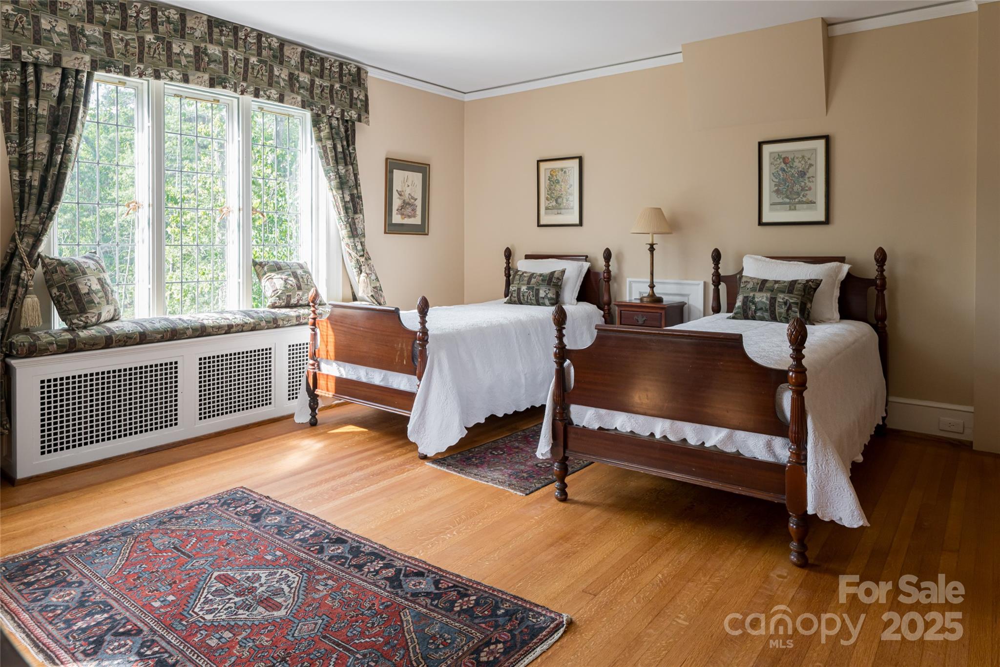 436 Vanderbilt Road Asheville NC 28803