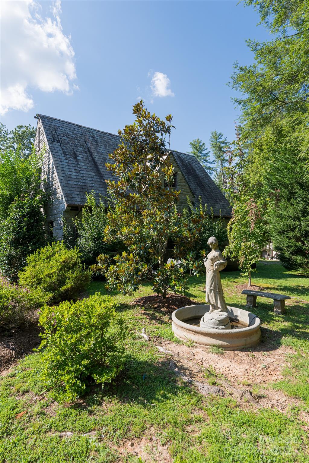 436 Vanderbilt Road Asheville NC 28803