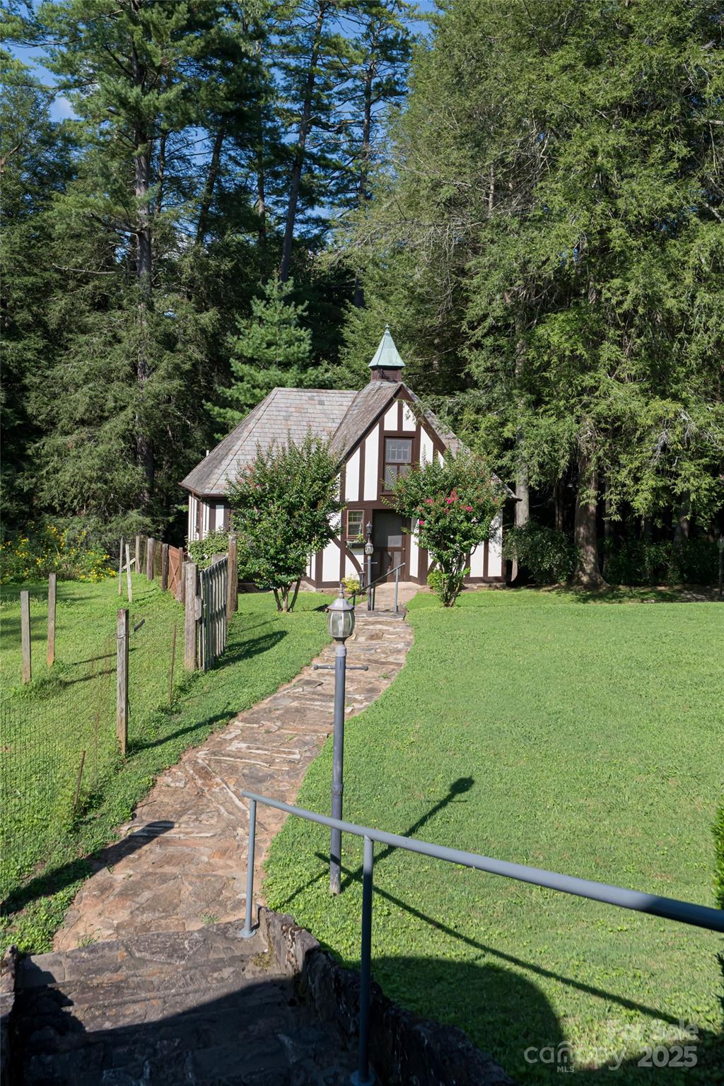 436 Vanderbilt Road Asheville NC 28803