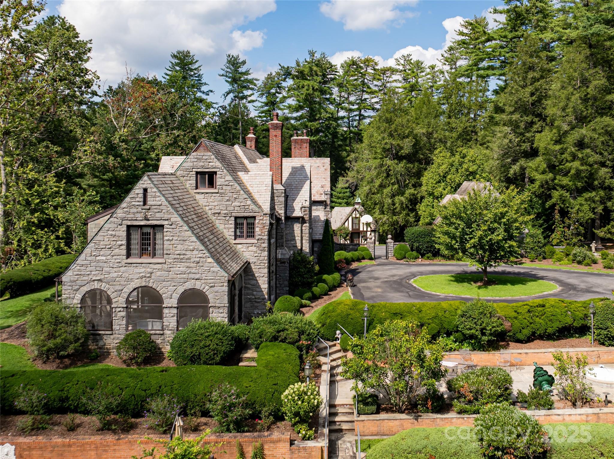 436 Vanderbilt Road Asheville NC 28803