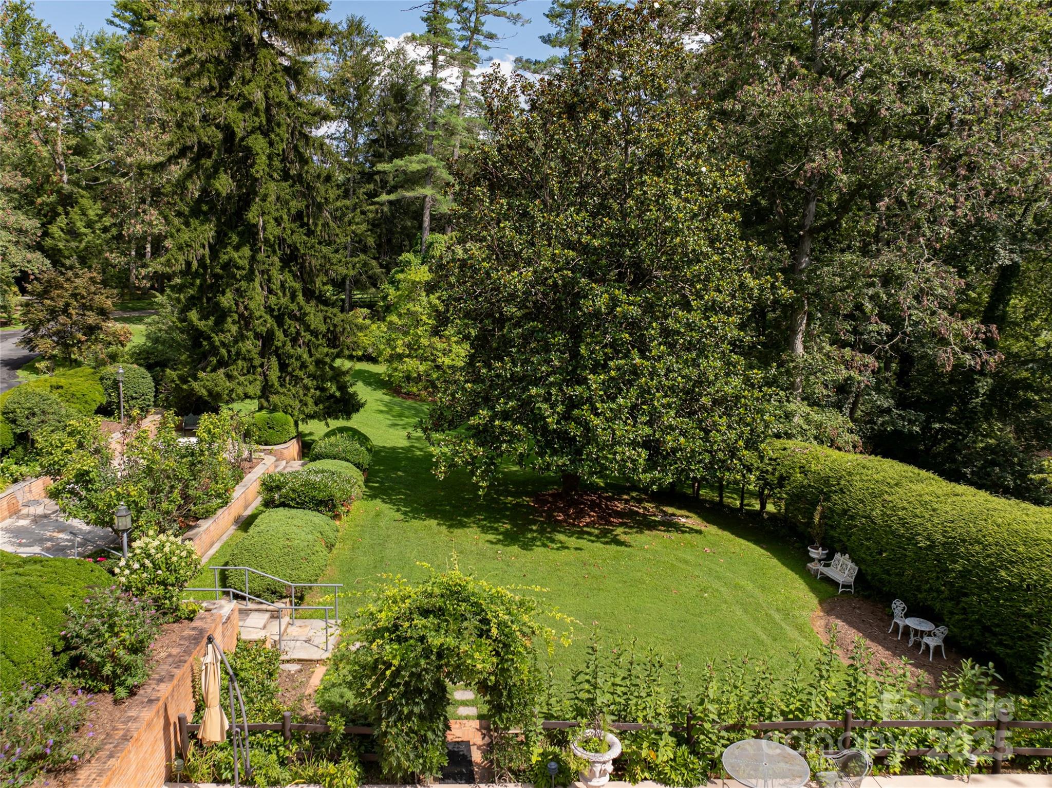 436 Vanderbilt Road Asheville NC 28803