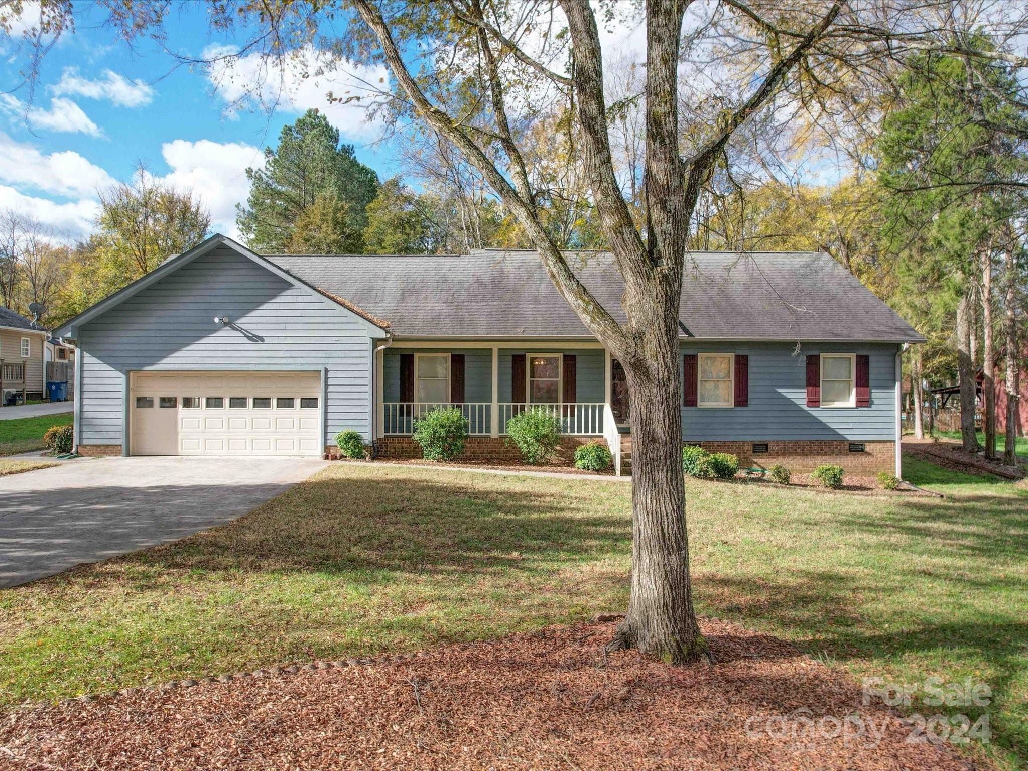 8426 Live Oak Road Harrisburg NC 28075