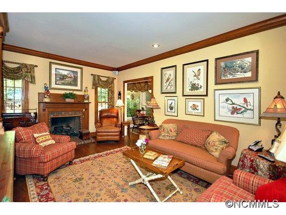 12 East Forest Road Asheville NC 28803