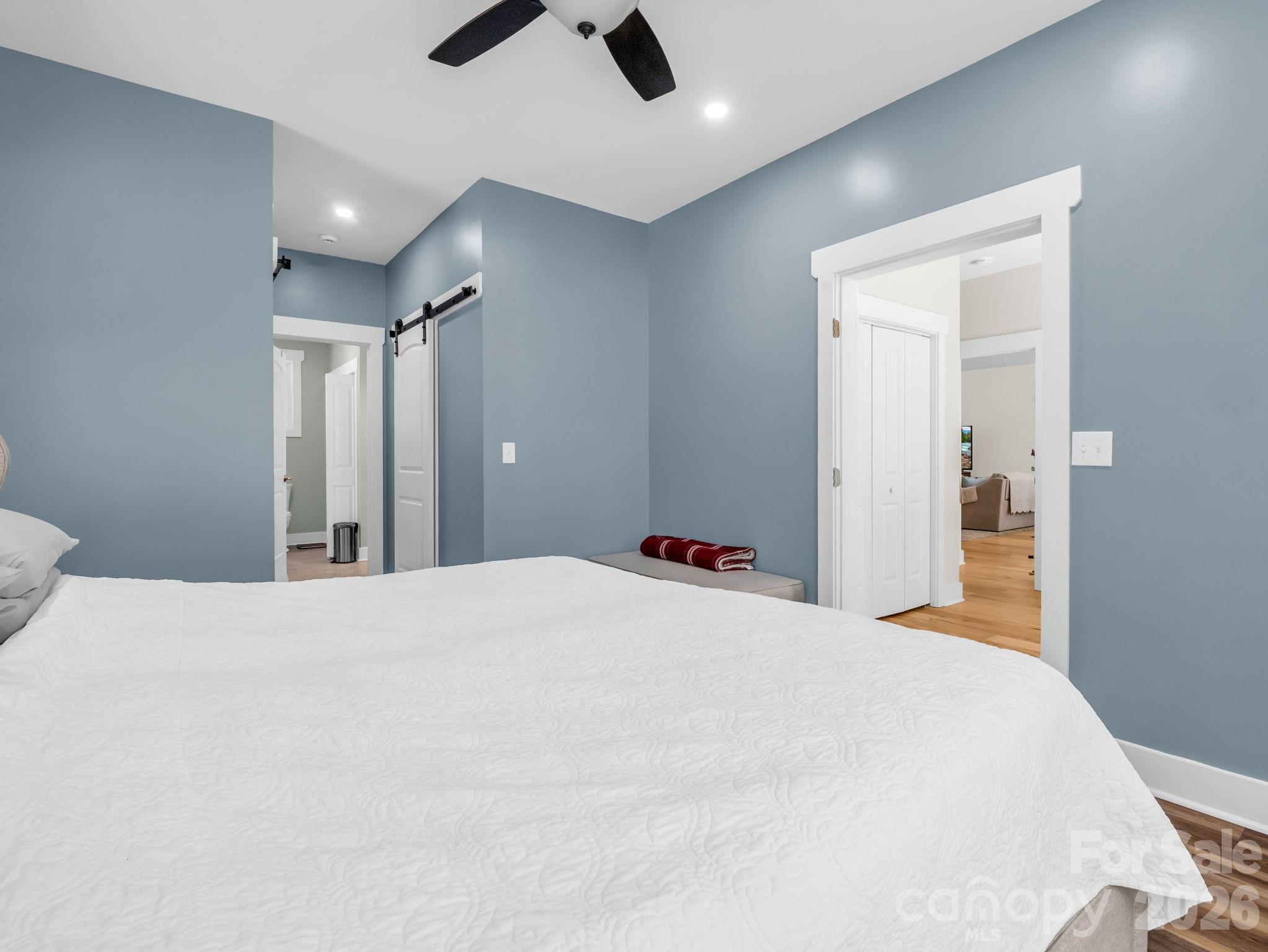 565 Pinewood Knoll Drive Hendersonville NC 28739