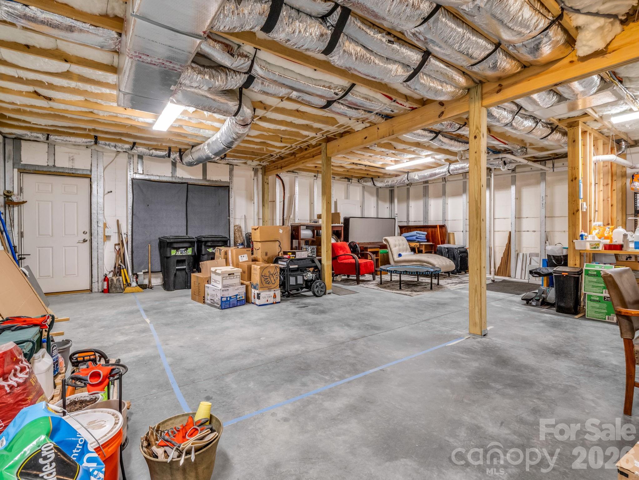 565 Pinewood Knoll Drive Hendersonville NC 28739