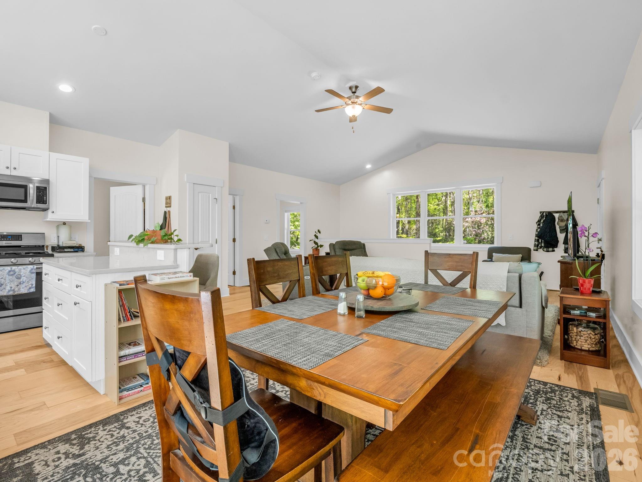 565 Pinewood Knoll Drive Hendersonville NC 28739