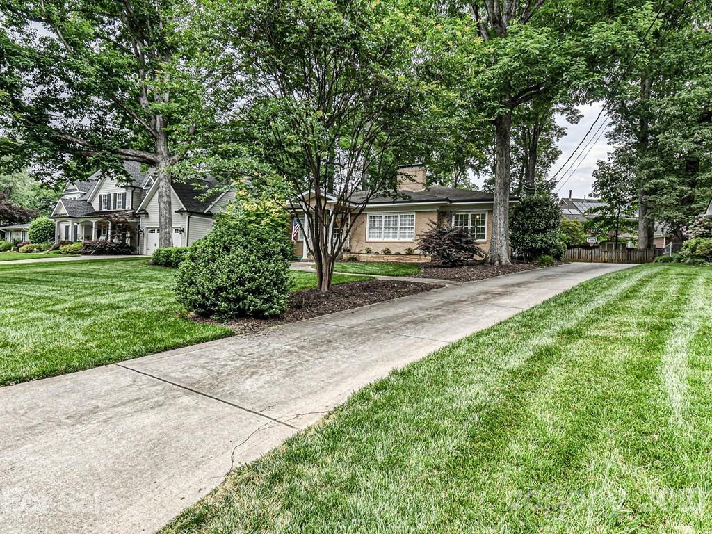 5001 Montclair Avenue Charlotte NC 28211