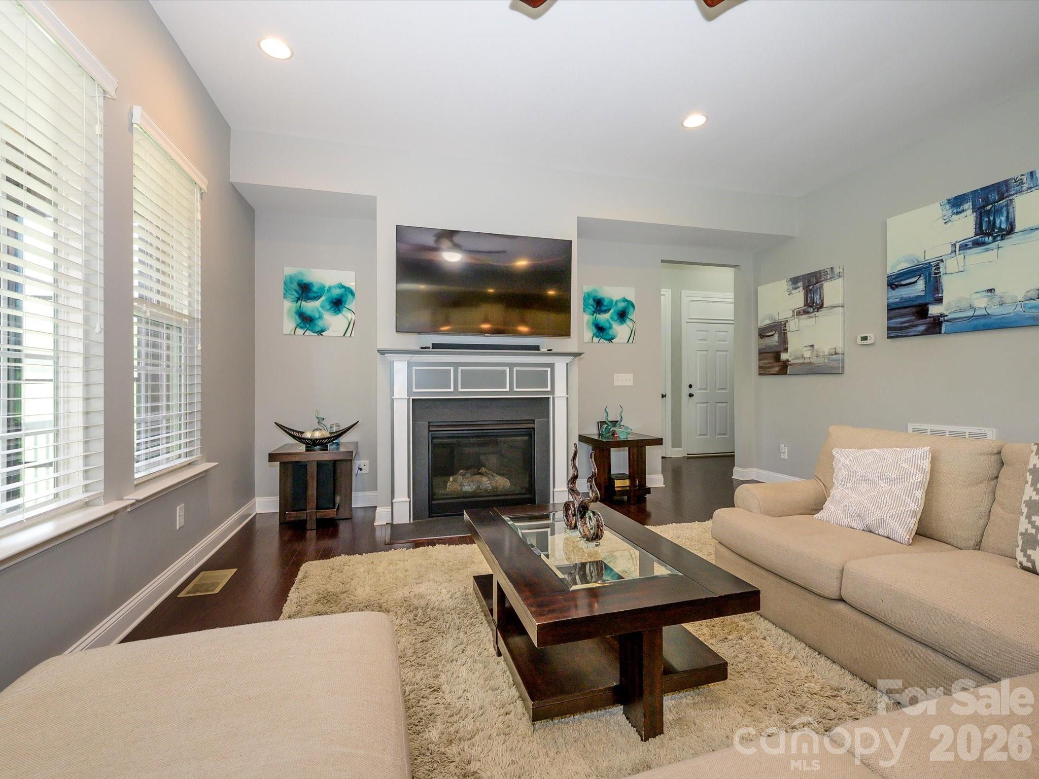 8460 Penton Place Harrisburg NC 28075